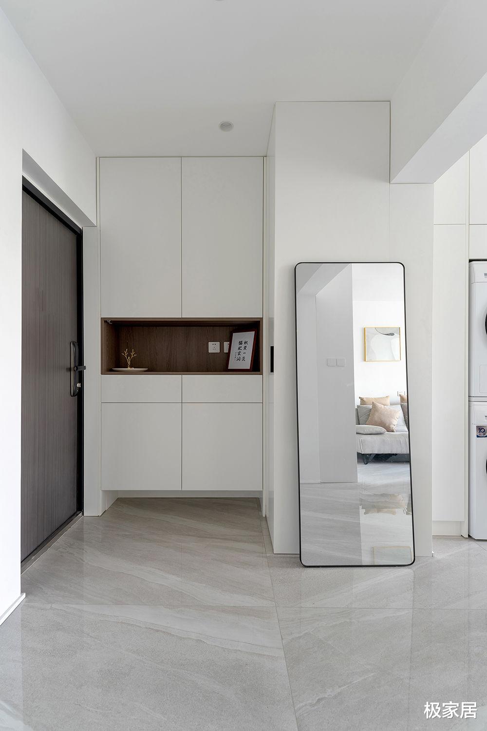 42平小户型也能拥有大厨房,满满的收纳空间,简洁又舒适