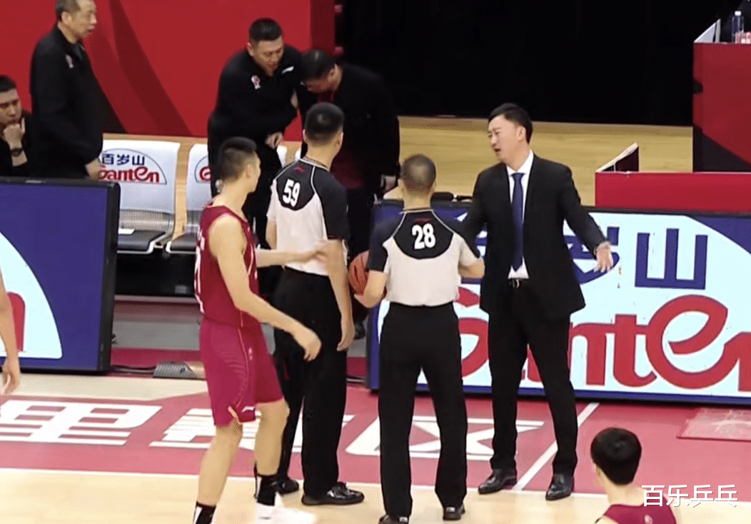 浙江省|严惩浙江经理！人身攻击辱骂裁判，吃2T不停嘴，连爆粗口败人品