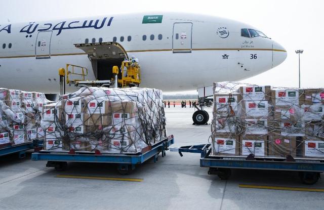 无线泉州 大搞“疫苗外交”？拜登终于“慷慨”一回！想学中国却只得皮毛