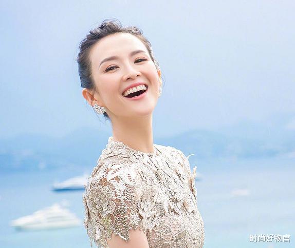 时尚好物官|章子怡素颜上节目，皮肤白嫩无暇，网友：有一种羡慕叫别人的41岁