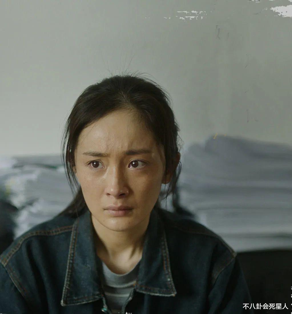 杨幂|一直被骂一直拍，35岁杨幂用磨皮滤镜演古偶，她其实活得很聪明