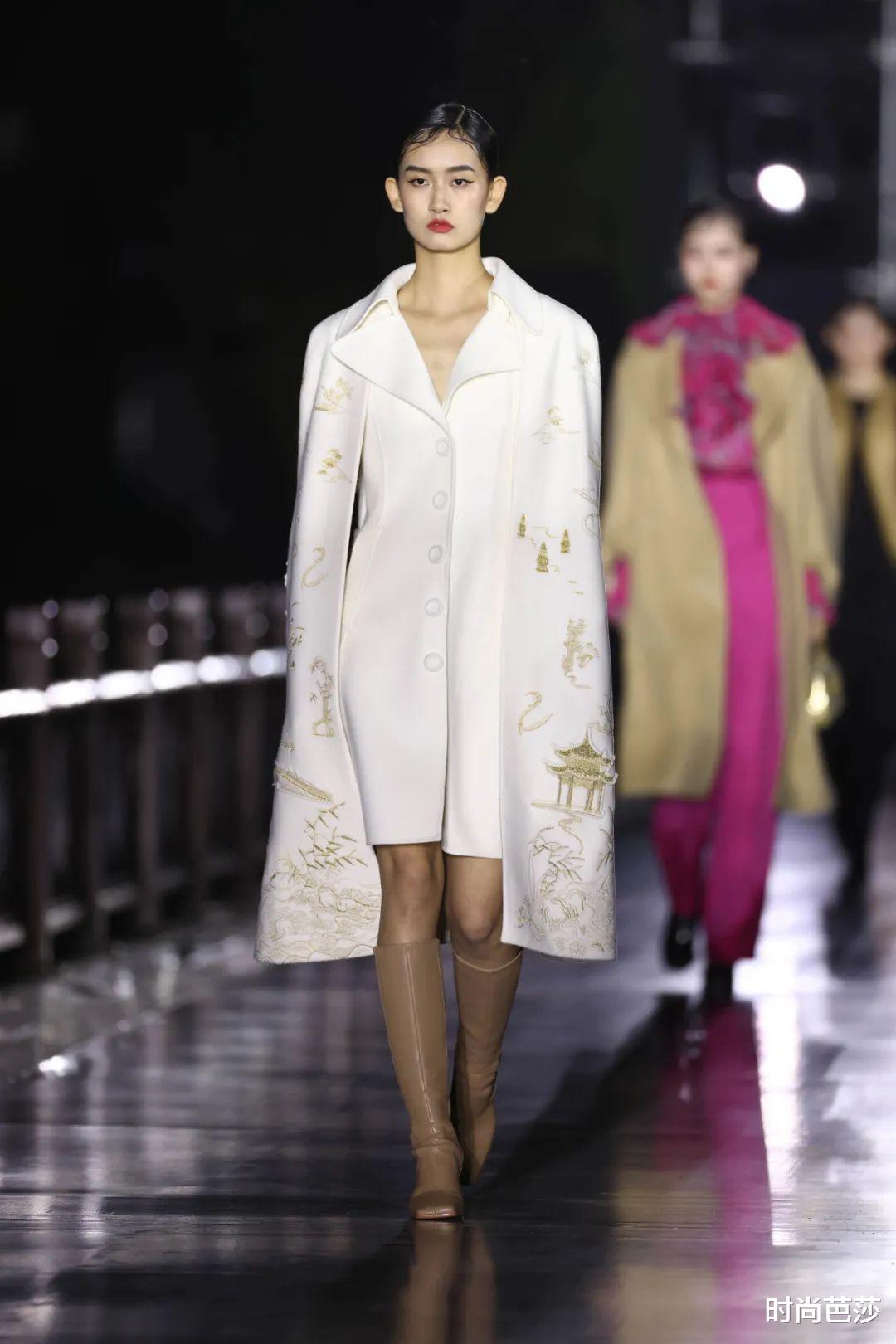 穿衣搭配|被一个仙女国货震撼到，我又民族骄傲了