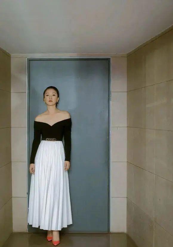 穆桂英|顶着少女脸却“演活”43岁妈妈，周迅的温婉蜕变全靠这3点！