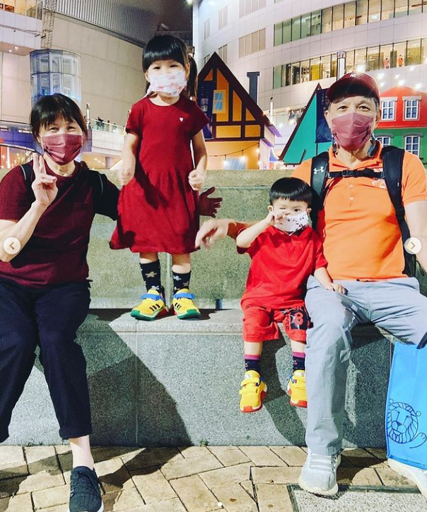 江宏杰|江宏杰谈与福原爱离婚瞬间泪崩，自曝曾跟好友求救：撑不下去了