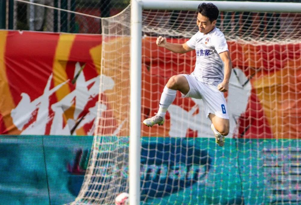 可馨育娃|不止一个刘若钒！26岁恒大弃将轰入联赛第9球，状态十分生猛！