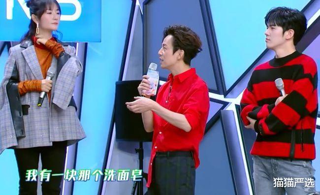 李小冉|为何明星洗脸，使用“洁面皂”居多？看到金晨，李小冉后恍然大悟