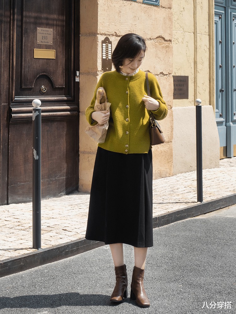 八分穿搭 冬季保暖穿搭少不了针织衫，借鉴这几组搭配思路，温柔保暖还洋气