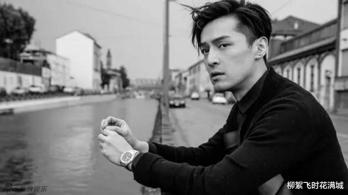 胡歌|胡歌，都快2022年了，你也该从巅峰处走下来接接地气了