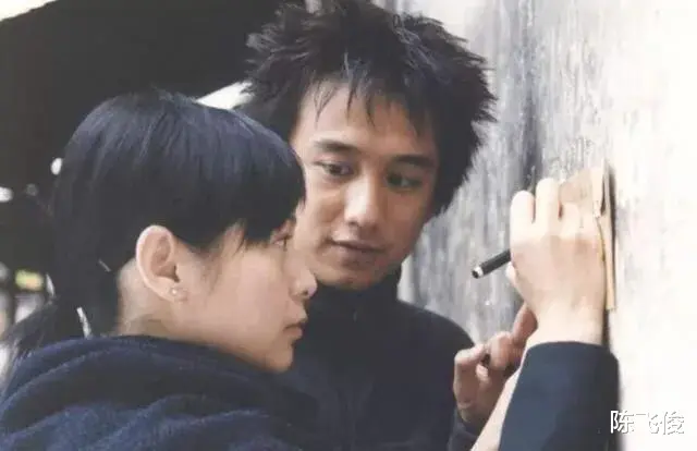 陈飞俊|刘若英41岁才将自己嫁出去,老公身家数亿,是汪小菲最好的兄弟