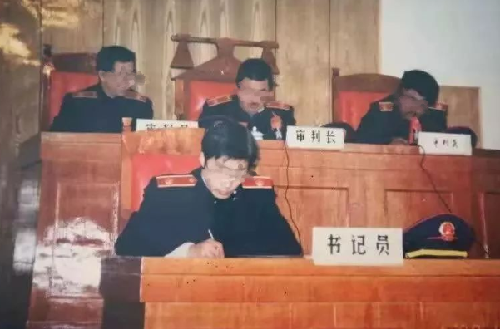 广州美女主持人遇害案:凶手只拿走1060港币,却留下大量昂贵物品