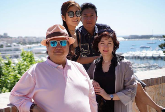 蓝盈莹|洪金宝36岁女儿至今未嫁，看到本人照片后，网友：这谁敢娶啊？