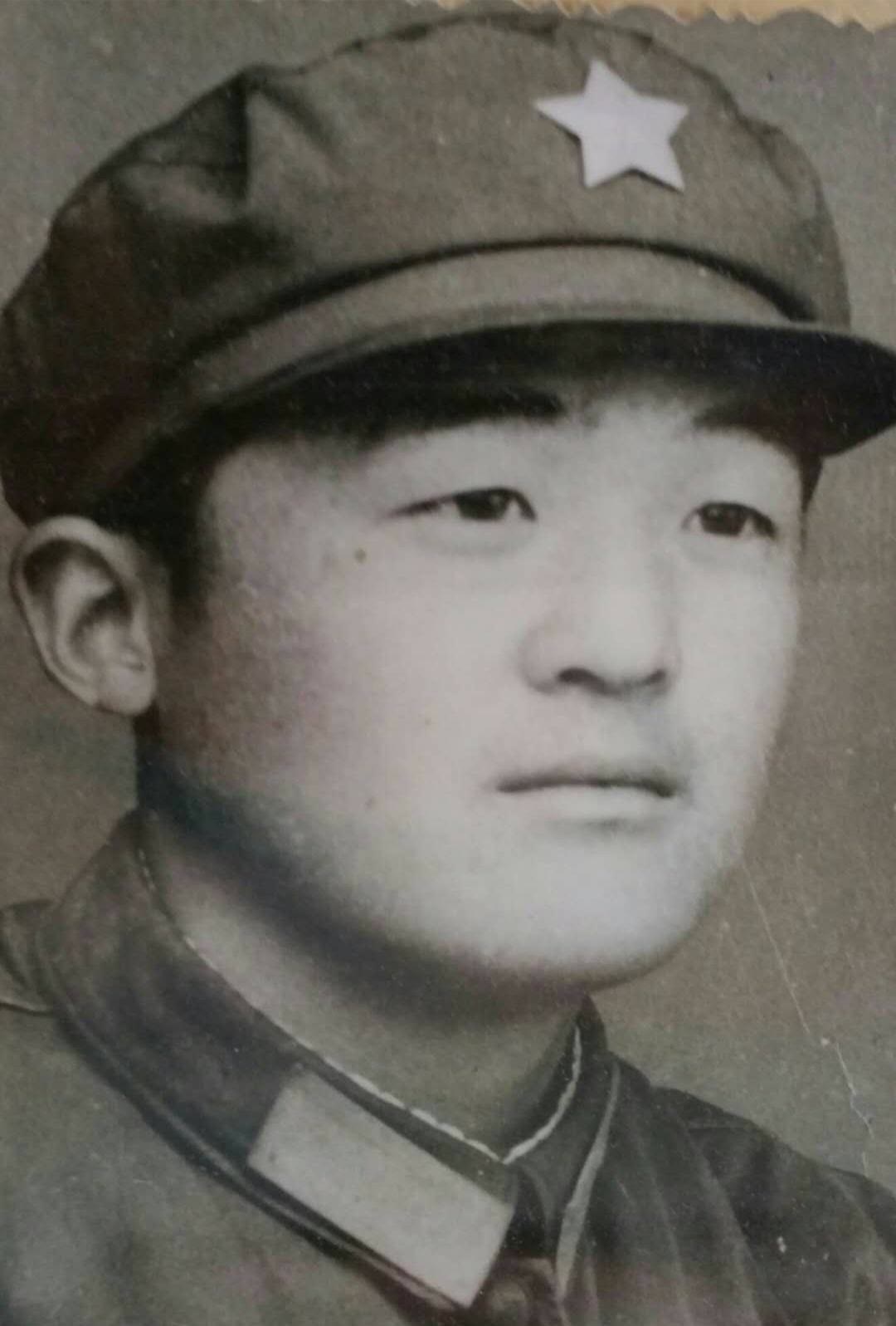 |指导员收养战友遗孤，却遇烦恼：带着一个娃，谁愿嫁给我？