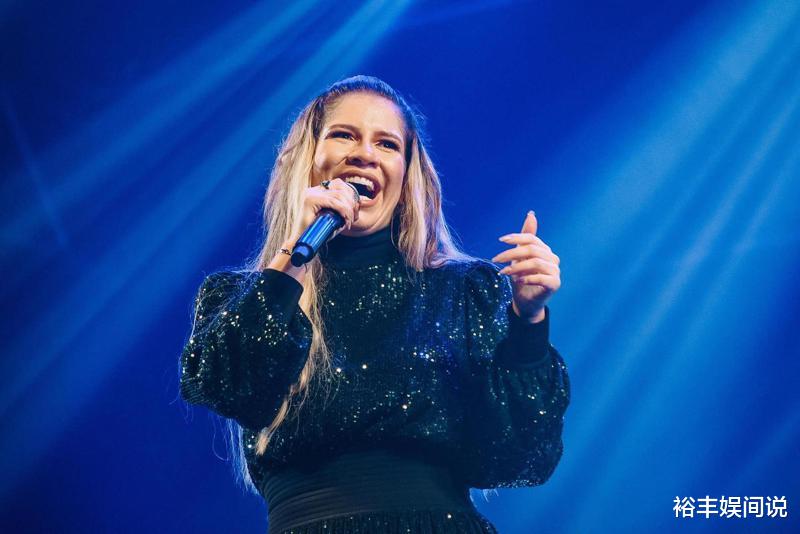 美军|26岁巴西女歌手因飞机坠落身亡，内马尔发文悼念，儿子不到两岁