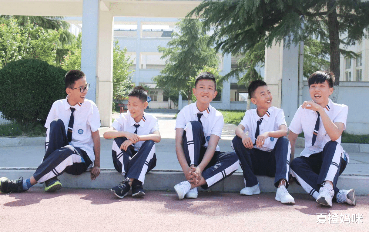 夏橙妈咪|初中生迎来“春天”，2023年或将直升高中，不用担心被分流到技校