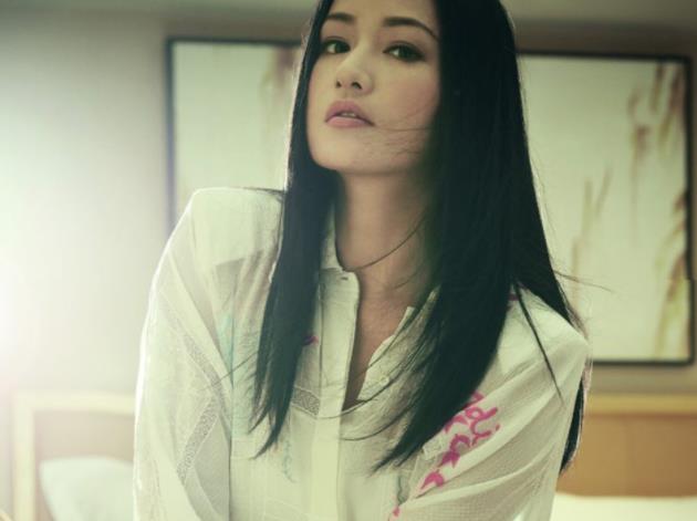 小品|瞿颖：拒绝与初恋结婚，却遇到了3个负心人，好友胡兵只能叹息