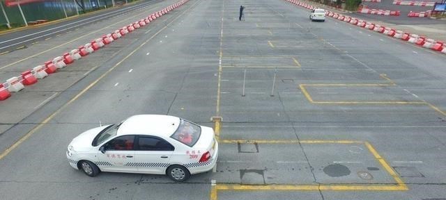 奶豆说育儿|为什么倒车入库总是失败，因为你忽视了这几点，倒车入库大全准备