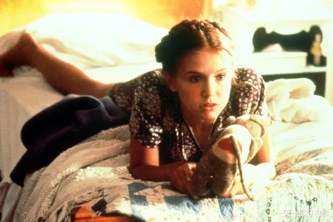 洛丽塔|满是情与欲的味道，让人无法拒绝的洛丽塔