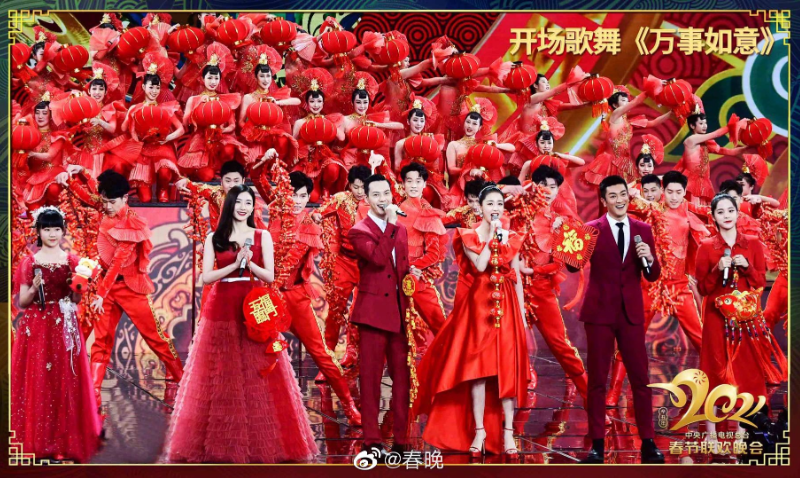 张钧甯|2022年春晚，希望能看到些经典节目，也希望三小只合体