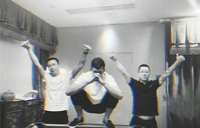 陈坤|王小源透露源佑手哥仨资产情况,源佑手合伙投资创办学校