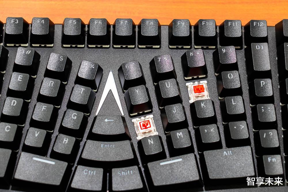 机械键盘|X-BOWS LITE，一款能让你手指自然伸展的人体工学机械键盘