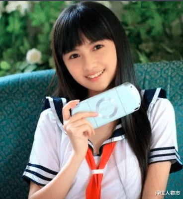 夏达|中国最贵美女漫画家？专科毕业年入百万，她的作品迪丽热巴都来演