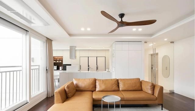 149㎡空中复式，一层融入大平层开阔视野，打造全功能轻奢格局