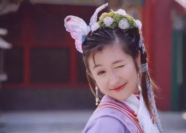 谢元真|五官乱飞的少女们，求你们看看这些退圈前辈，这才叫“少女感”！