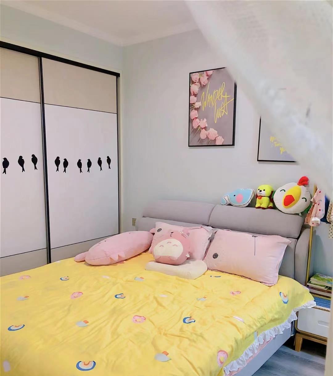 93㎡小三房,日子住久了才发现,装得越简单,往往是最耐看