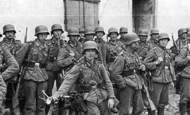 德军|闪电战的柱石：二战德军步兵班组的火力有多猛？