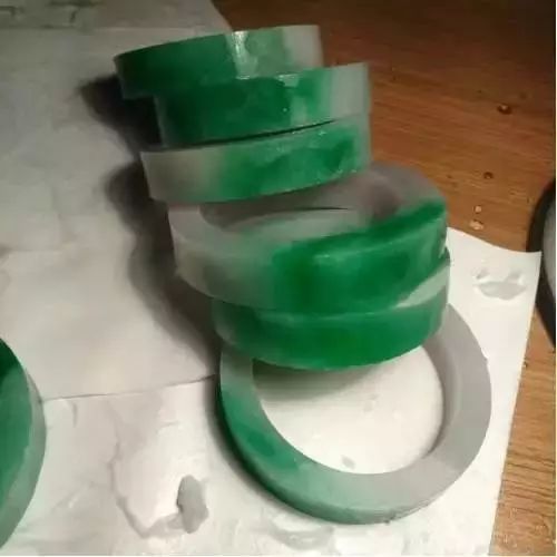 翡翠手镯|绝美翡翠手镯的诞生！