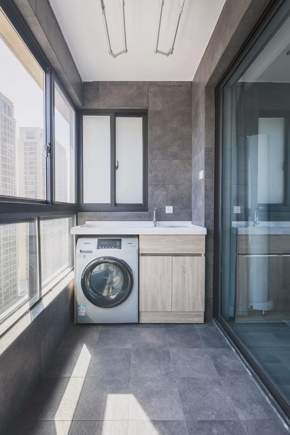 93㎡的小家，三室变两室后，居住品质感得到了大大的提升！