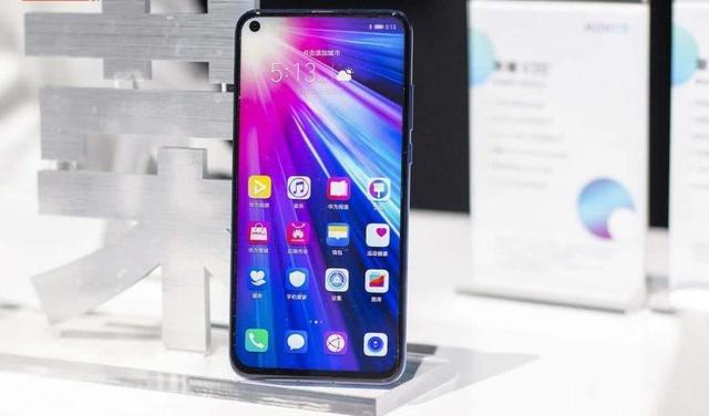 小米科技|为什么同样的处理器，有的华为手机和荣耀手机差价那么大？