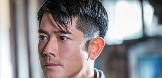 郭富城|郭富城在澳洲开演唱会，模特塞给他一张卡片，赴约后霸气应对