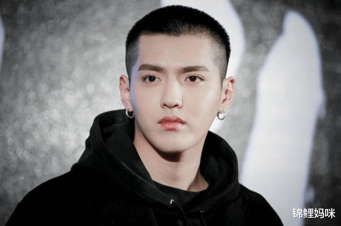 锦鲤妈咪|曾经的男神变渣男，面对“吴亦凡们”，该怎样告诉女儿保护自己？