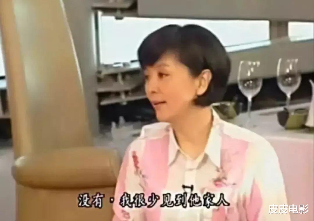 周润发|她终错过了周润发，刘德华也曾为她倾心，如今61岁，她过得怎样？