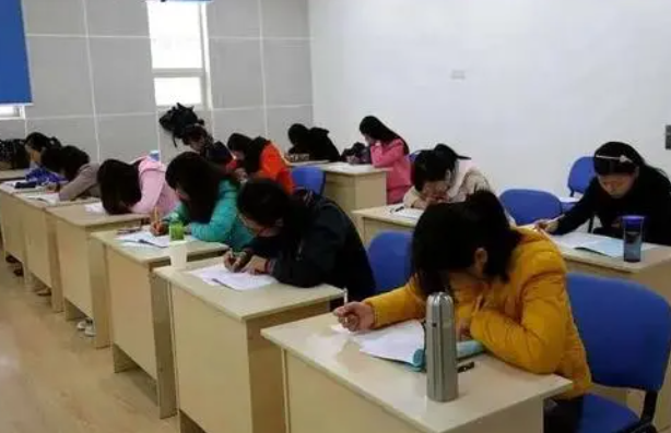 大学|大一新生开学后，有些事同学要“趁早去做”，比别人赢在起跑线上