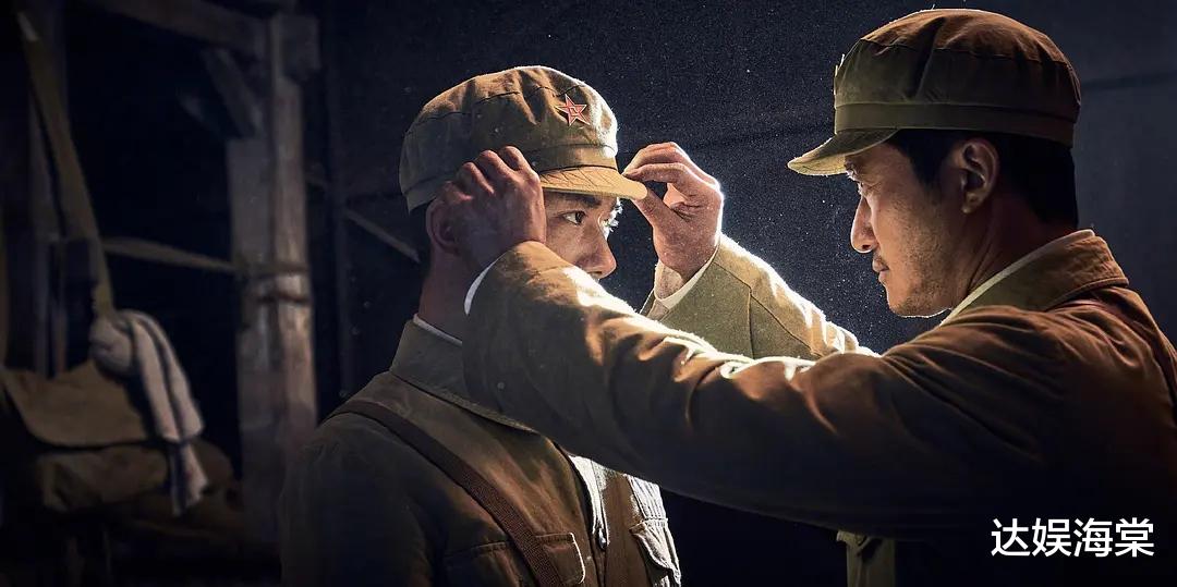 长津湖|连夺13天单日票房冠军，假期过后日票房轻松破亿，吴京新片真能打