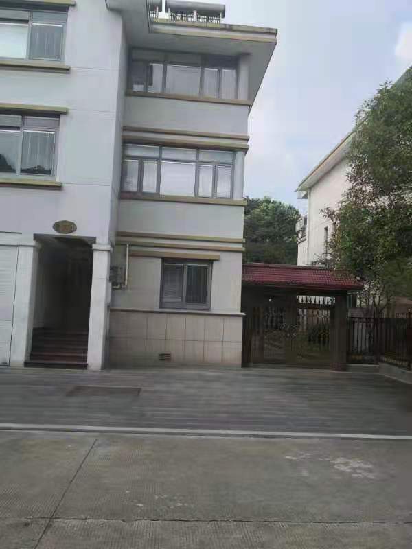晓岛|无人问津，常德市金色晓岛一套别墅降价140万没人要，再次流拍