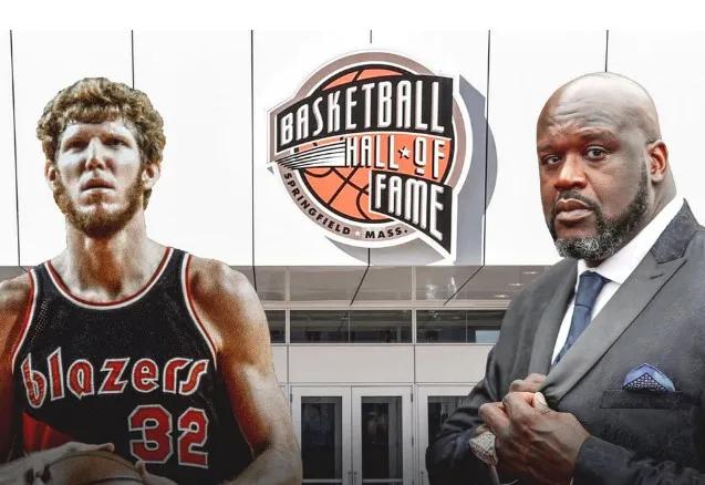 奥尼尔|美媒列出了联盟前十的中锋，奥尼尔认同自己排名第四，霍华德落选