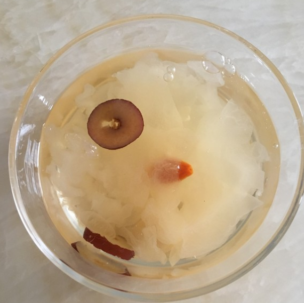 大吃小巷|皮肤科护士在偷偷备的,10种皮肤“克星”,好用不贵,女人值得收藏