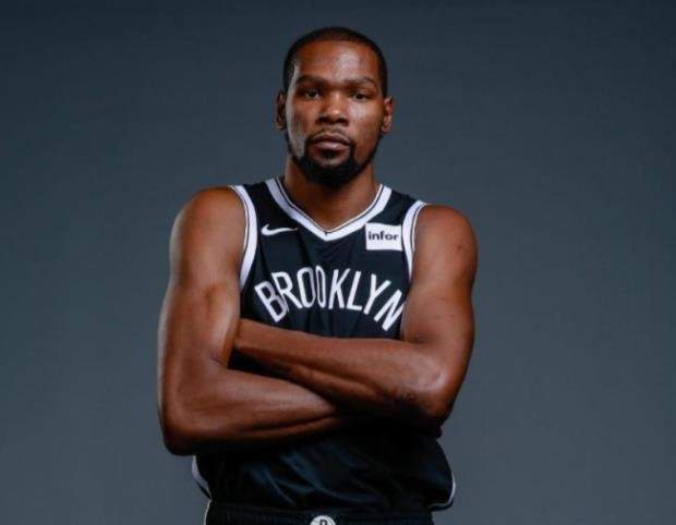 季后赛|稳定又高效！盘点NBA季后赛效率值最高的十大球星：詹姆斯仅第三！