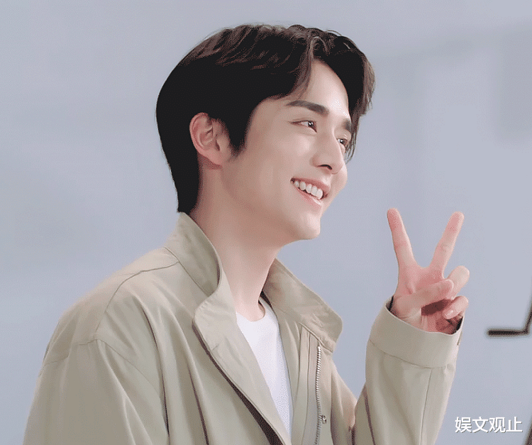 张新成|张新成演的女孩子，娇而不娘恰到好处，演技太好获观众一片称赞