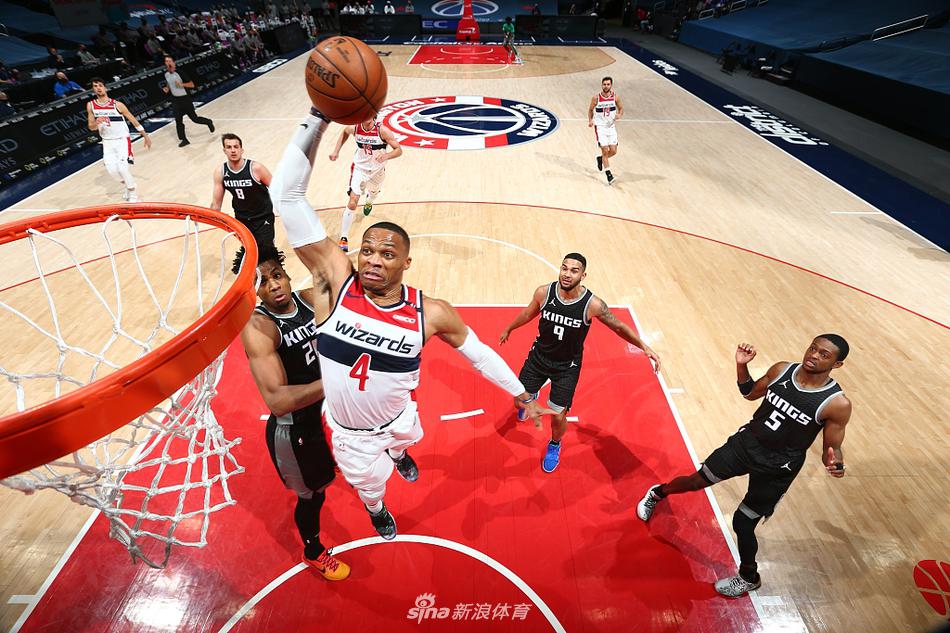 奇才隊|末節13分，威少又三雙！邊線發球卻直接出界，比爾都懵了