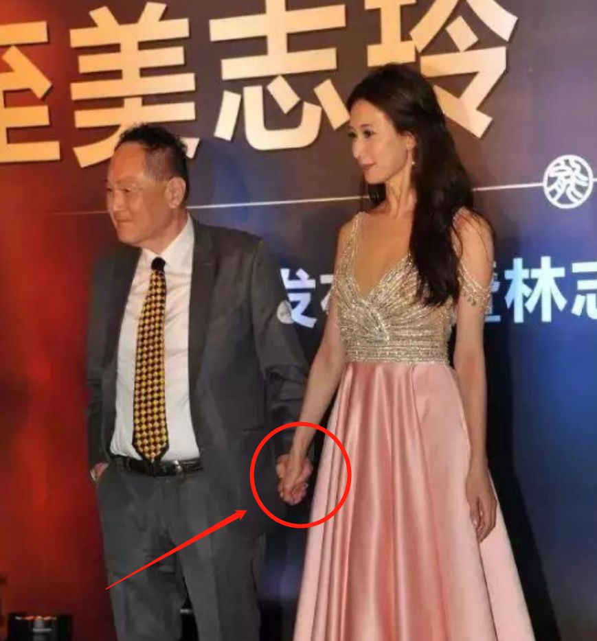 张纯烨|赵世曾：交往1万多名女友，每年换172个，花费百万只为牵手林志玲