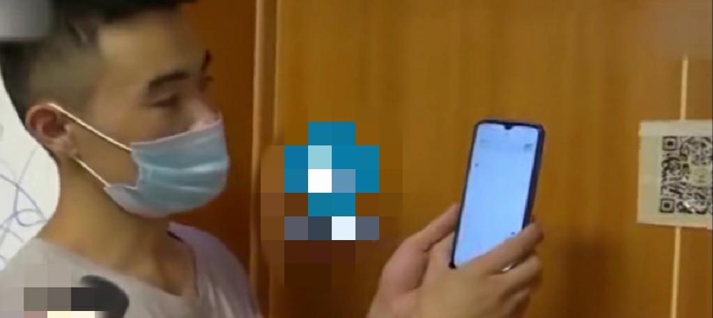 高秀花说育儿|丈夫需扫妻子房门上的二维码支付一定的费用方可进屋睡觉