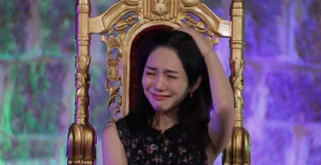 雪莉|韩国知名女星自曝遭家暴性侵，称雪莉是唯一朋友，曾多次自杀未遂