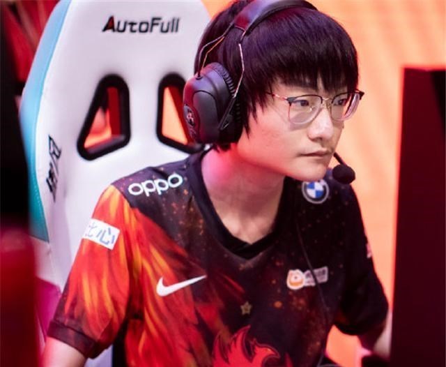 lpl|金咕咕拒绝LPL的原因找到了,不为试训新人,只为去走秀现场站台