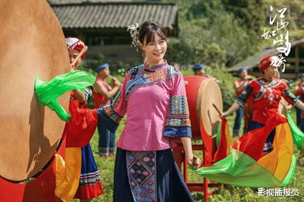 影视播报员 《江山如此多娇》热播，官媒点名表扬，男主调侃自己的上班路线图