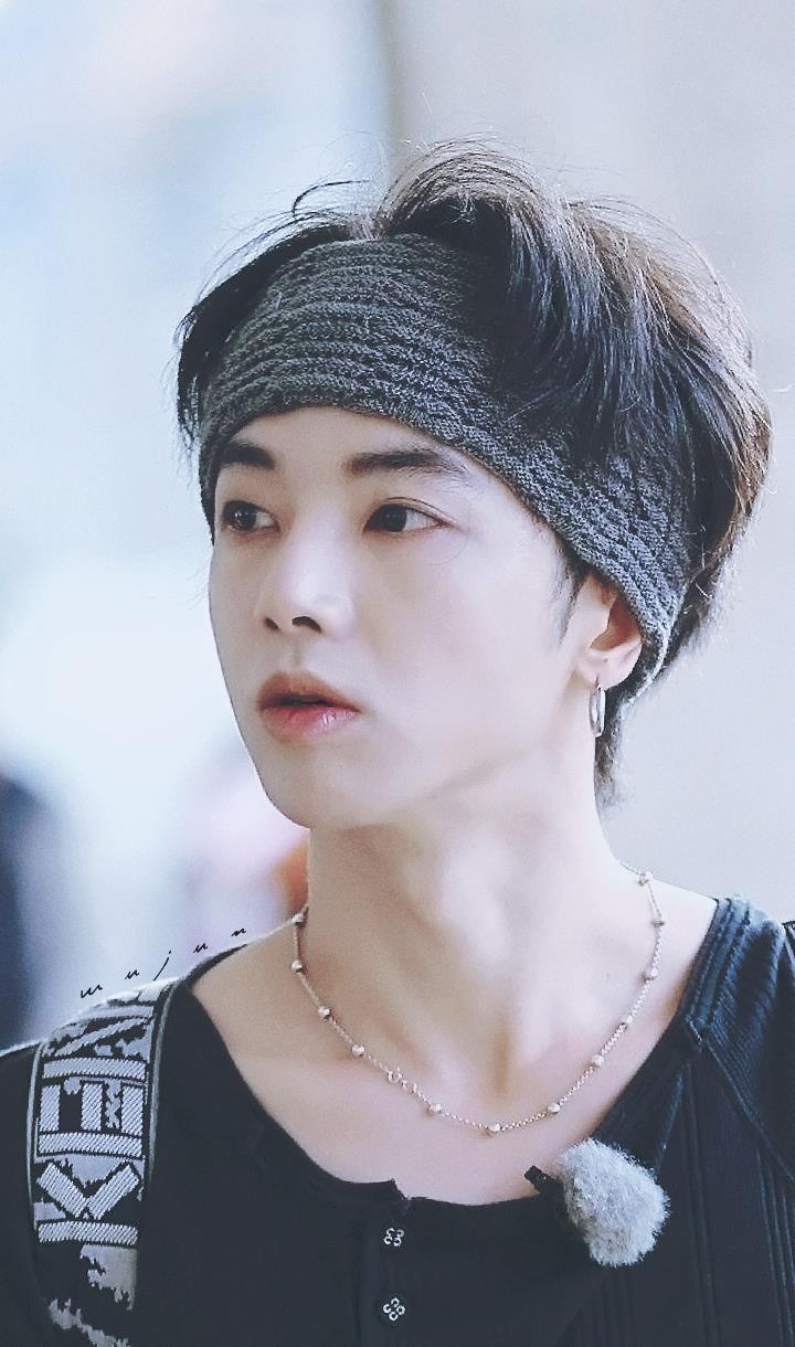 面朝黄土|未婚风波:张碧晨节目被央视踢出局,华晨宇却丝毫不受影响!