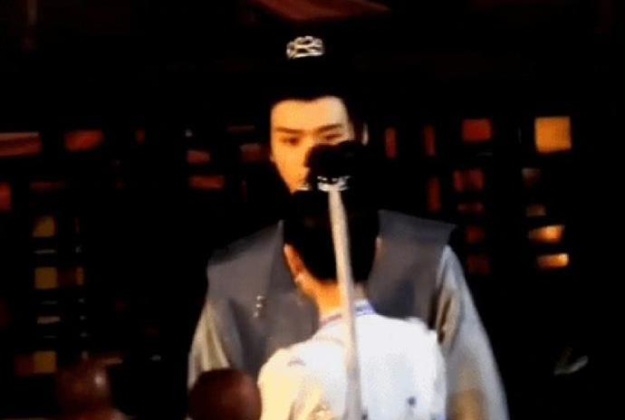 龚俊|龚俊一张嘴毁了一张脸!